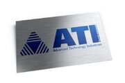 Табличка из алюминия для компании с цветной печатью